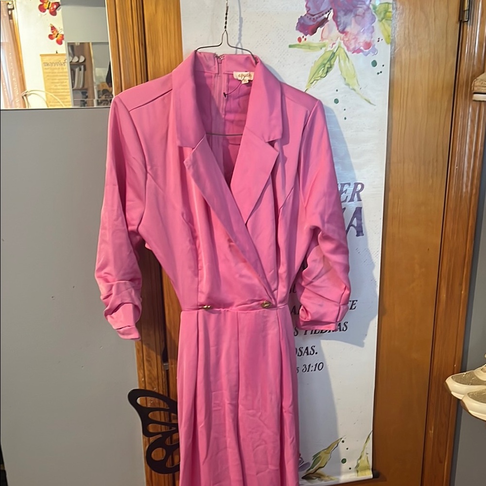 Chic Pink Cutout Dress